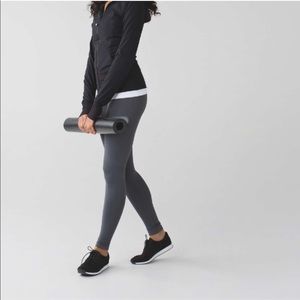 Lululemon Zone in Tight leggings sz 2